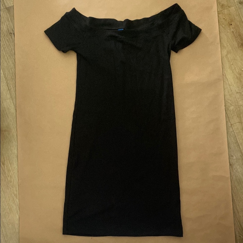 Old Navy Ribbed Off-Shoulder Dress